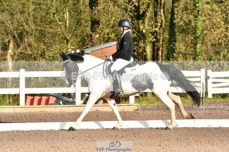 231104A-095817-00016 - Cls 6 Music Novice