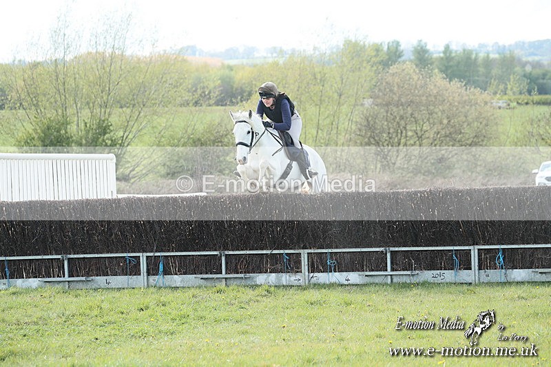 PtP 210425  1328 - Paxford Races Easter Monday 21/04/25
