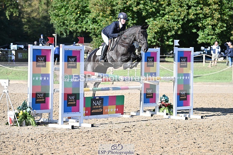 231022-101541-23275 - 243-CALZINI-Evelyn.Titterton-SJ