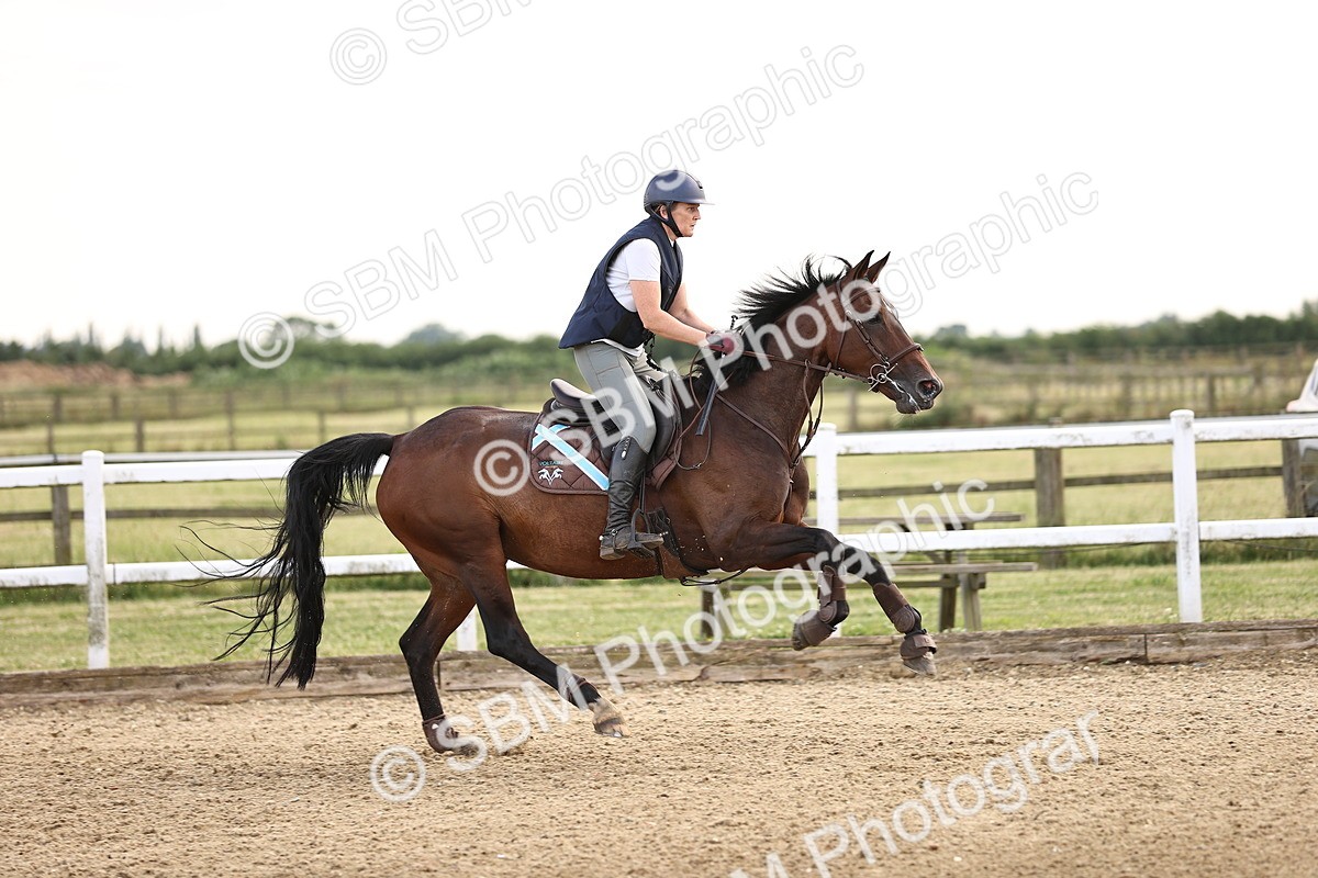 SBM_002536 - Class 19 - Nupafeed Supplements Senior Discovery - 1.00m