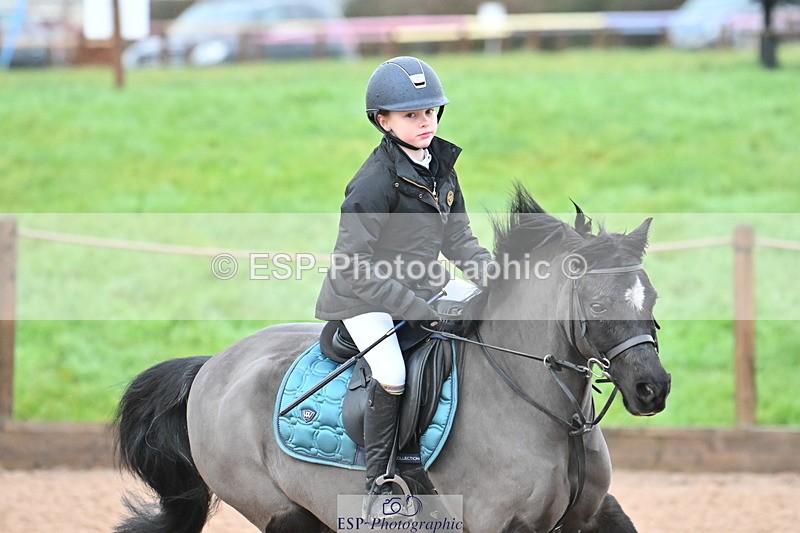 231203A-091112-00089 - Cls 11 Clear Round