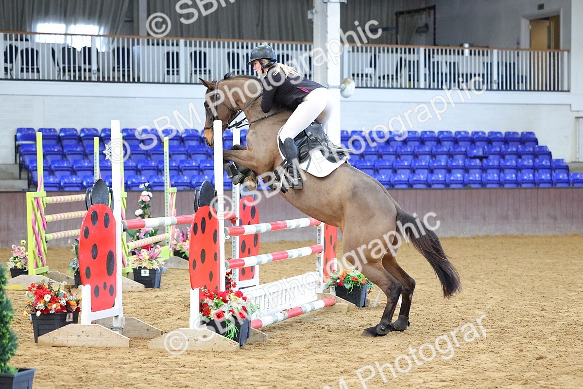 SBM_003109 - Class 15 - Senior Newcomers 1.10m