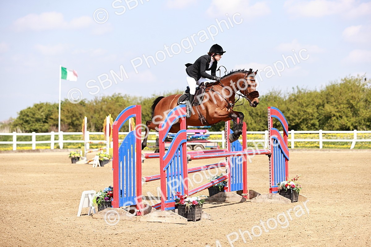  - Class 23 - Senior 1.05m