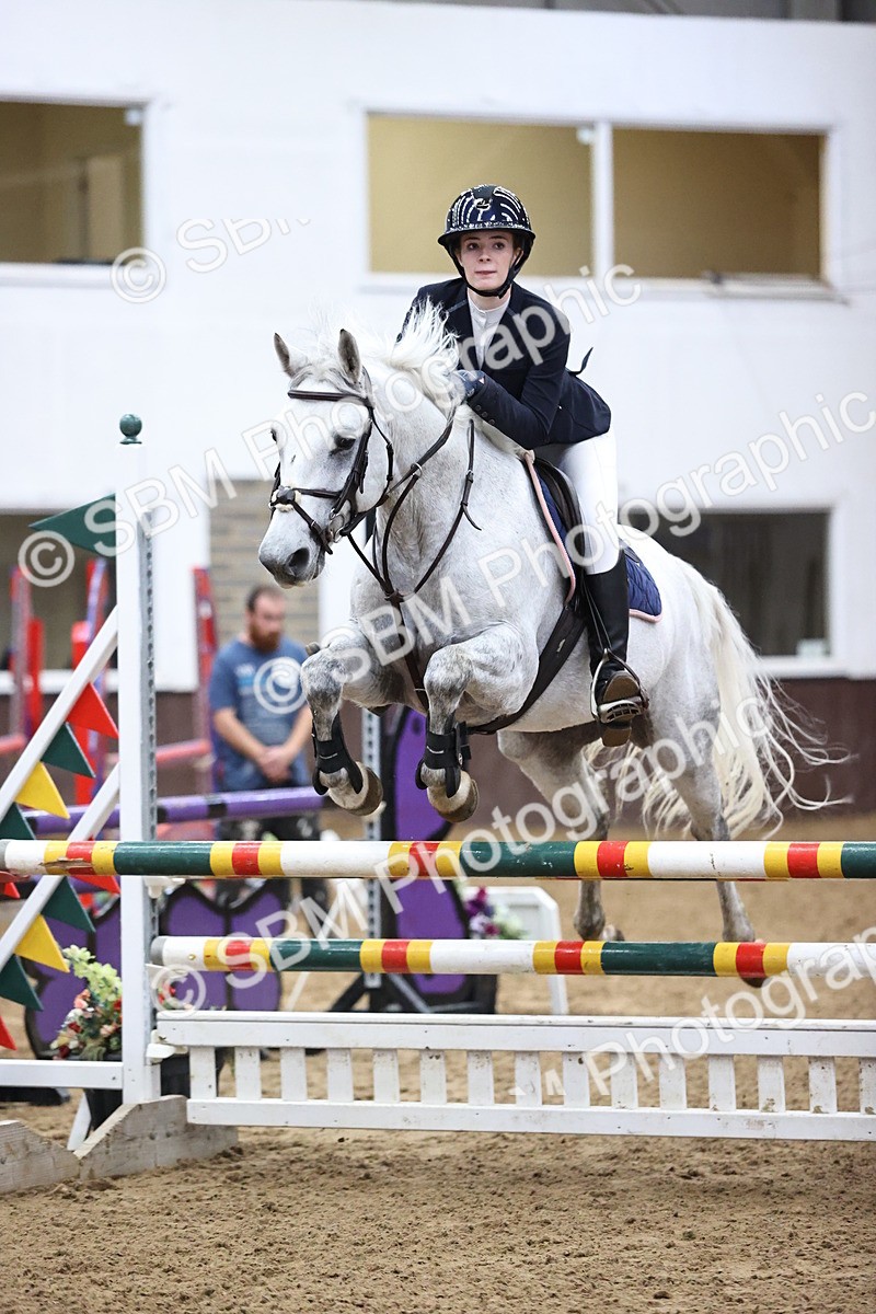 SBM_001083 - Class 5 - Blue Chip Pony Newcomers 1.00m Open