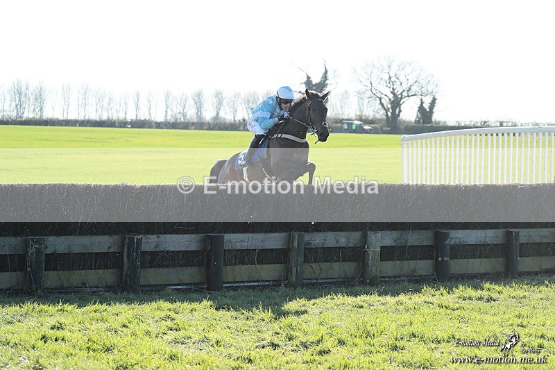 PtP 210326 1000 - VWH Cirencester Races 21/03/26