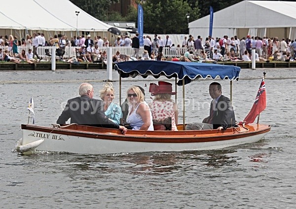 090704 TILLY IMG_8215 - HENLEY REGATTA  SATURDAY 4th JULY 2009