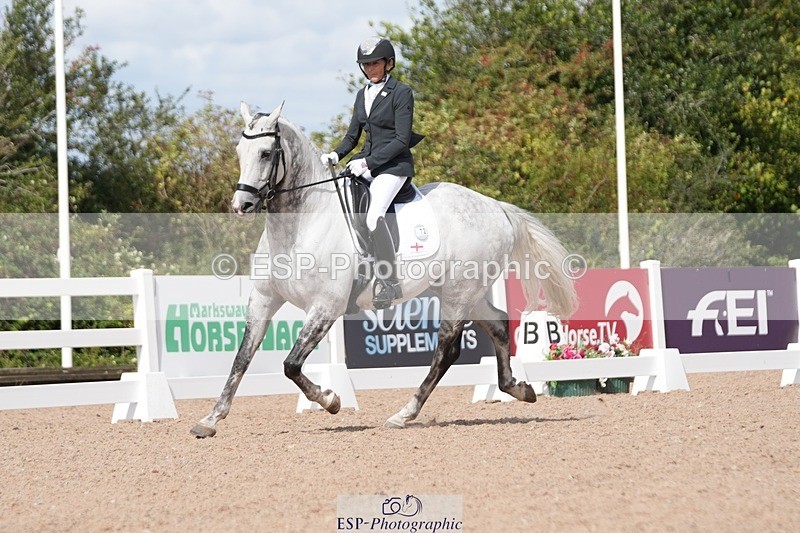 250906-123819-02413 - 072-Jan.ChoppingSeal