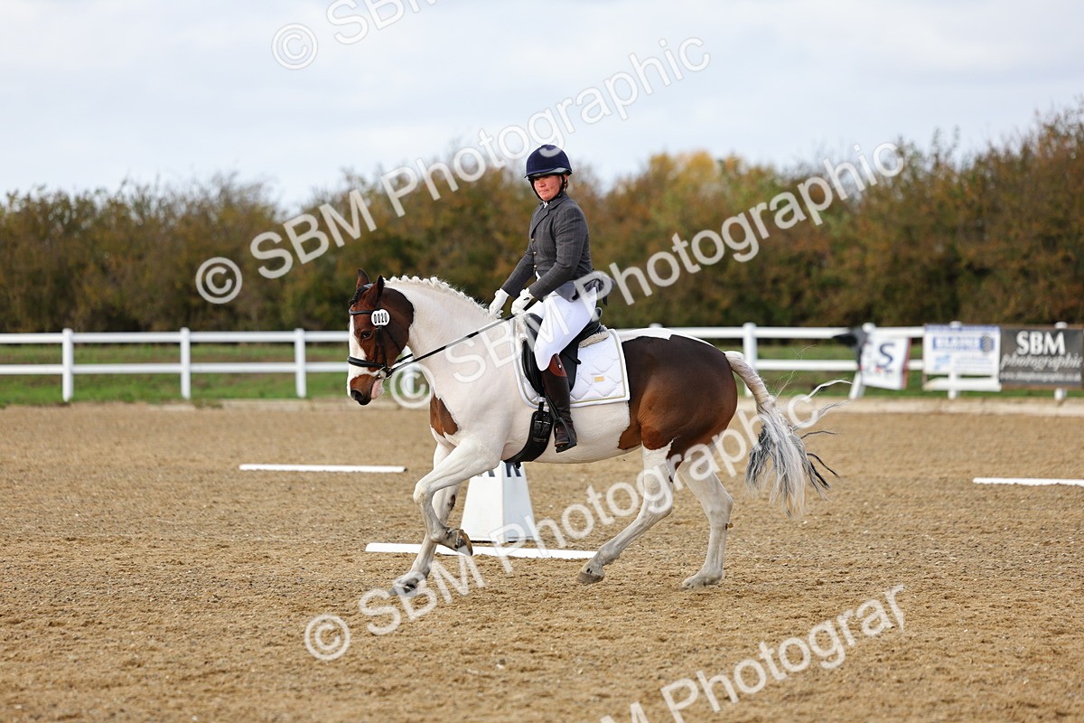 SBM_002652 - Class 8-11 - Novice 1-E1