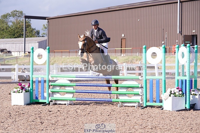 250628-183408-07460 - Cls 24 Pony Discovery & 90cm Open