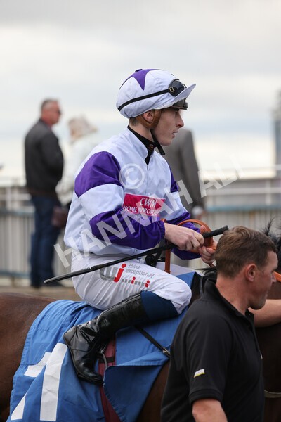 yr24092021r7-15 - Race 7 4.55pm William Hill Free or Four Fillies' Stakes