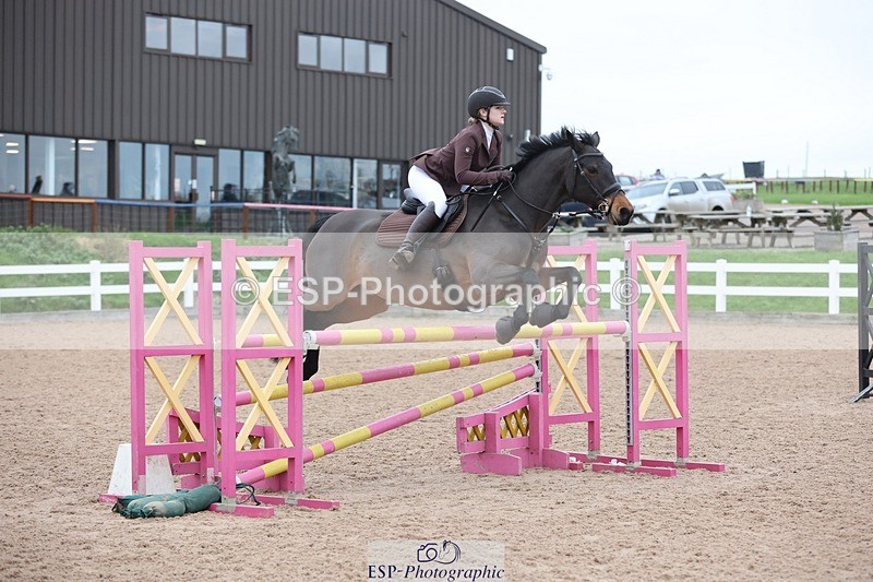241116X-140717-02396 - Cls 14 A&B Pony Fox & 1.10m Open