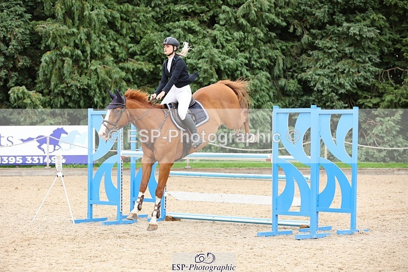 240817-154009-02734 - 06A Snr Fox 1.20m open