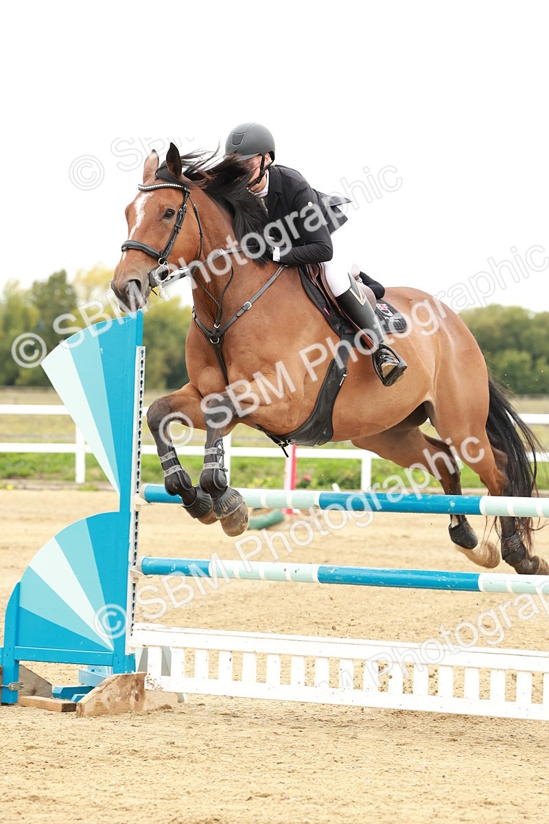 1I0A7649 - Class 4 - Senior Newcomers 1.10m