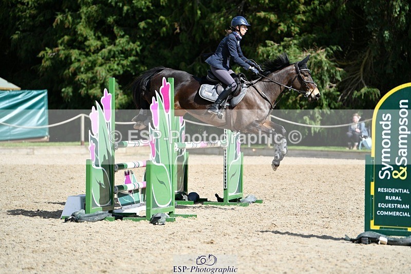 240324-121103-02480 - Cls 9 Snr 1.05m Open