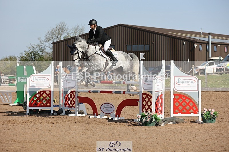 250427-093403-14933 - Cls 32 Young Horse 6yr old