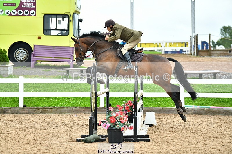 230730A-145242-10482 - Cls 35 1.05m Amateur Quali