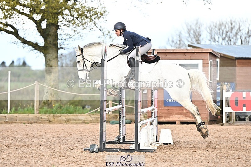 250416-095830-00167 - Cls 1 British Novice and 90cm