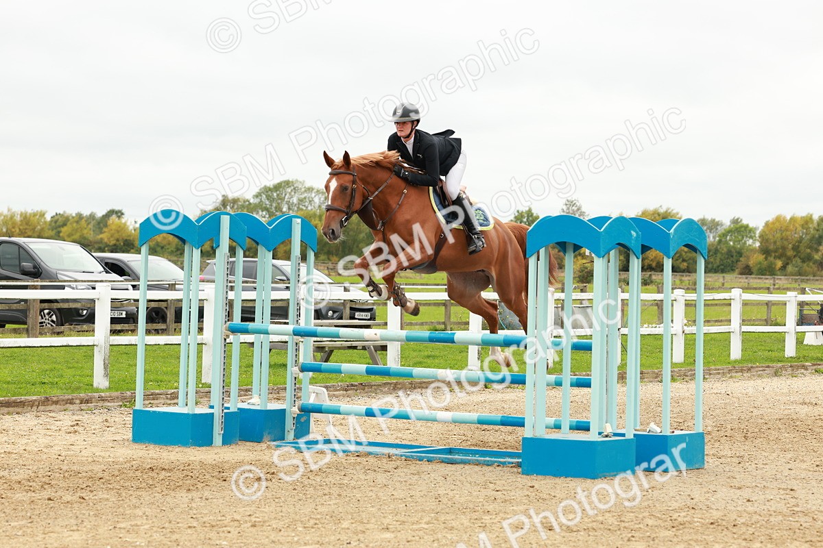 1I0A7860 - Class 4 - Senior Newcomers 1.10m