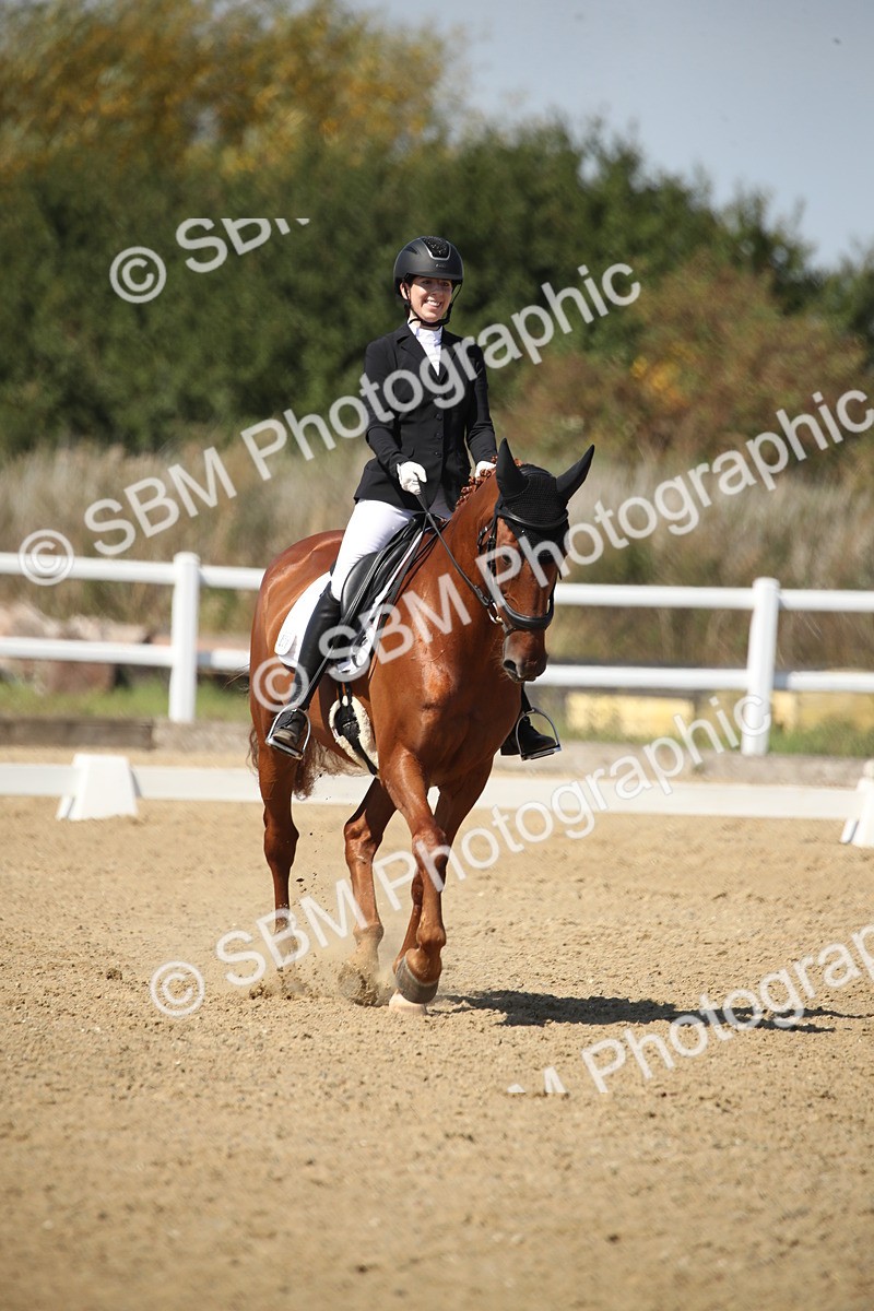 SBM_005116 - Class 11 - Novice 5 - 11.41-12.58