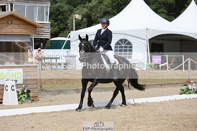 250718A-151119-02400 - 130-Nicole.Kerrison-Tallulah.Star