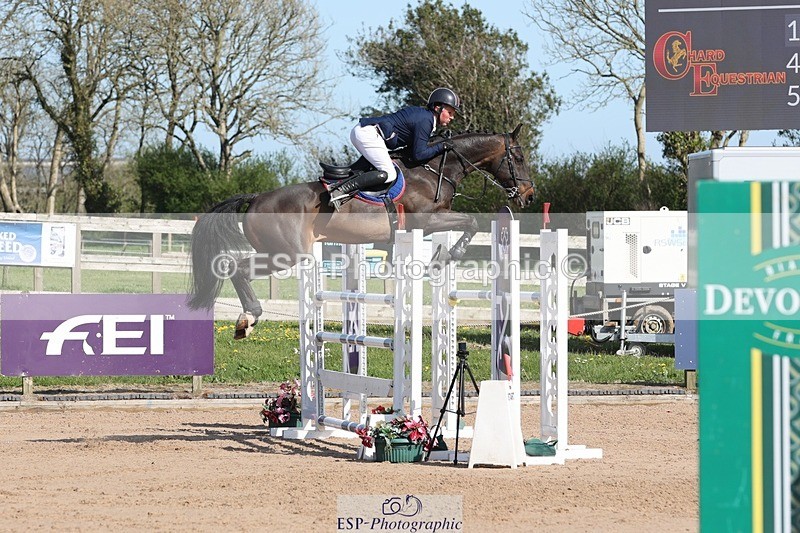 250427-161637-18361 - Cls 24 - 1 Star Gold Tour