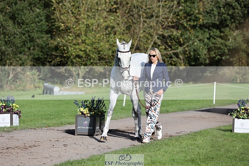 241027-102930-15919 - 593-Abbie.Burbidge-BLUEBIRD