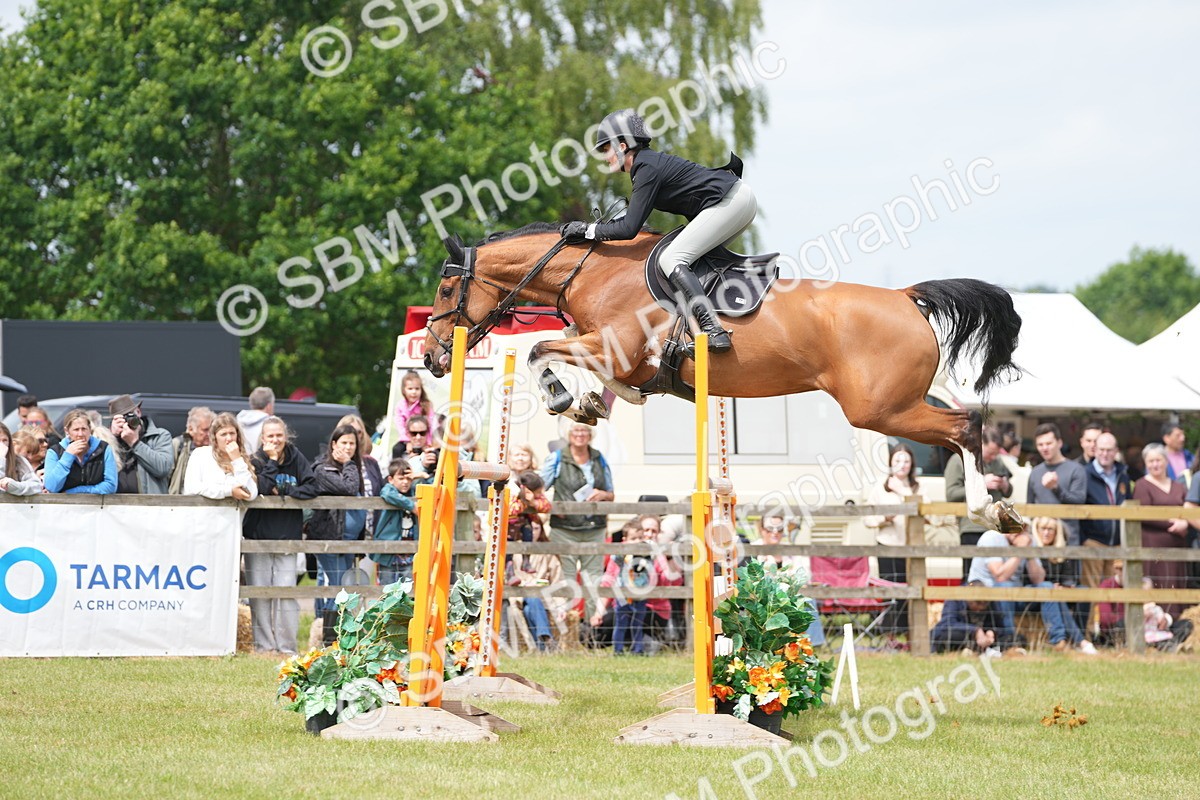 SBM_06503 - Class 202 - National 1.40m Open