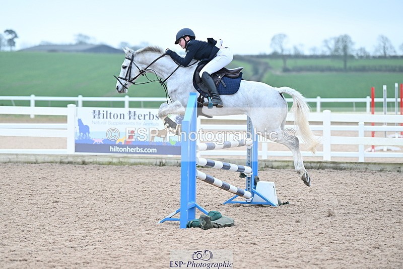 240128A-120643-00775 - Cls 4 Pony Newcomers and 1m Open