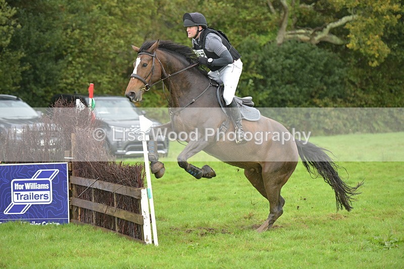 RAY_0525 - Class 4: 80cm: Double of Brushes