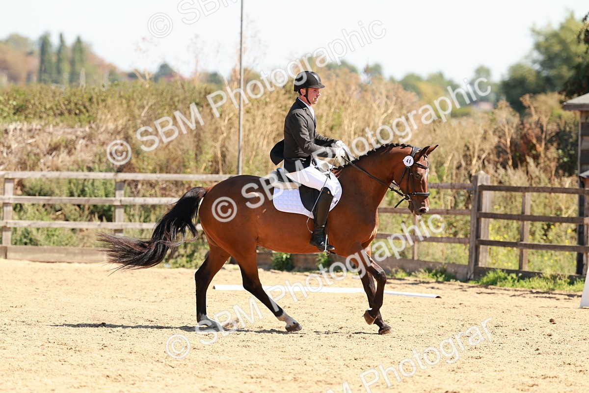 SBM_011053 - Class 6 - Novice 1