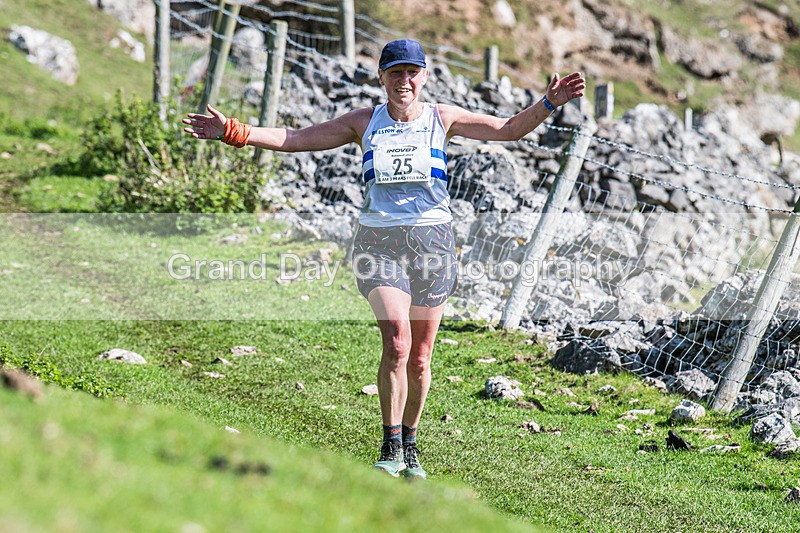 Ilam-1096 - Ilam Three Peaks Fell Race (Limestone Series) Sunday 28th September 2025