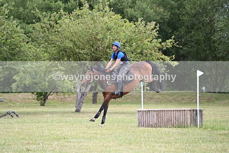 WJ6_6117 - 60cm XC Time 09:48 to 09:57