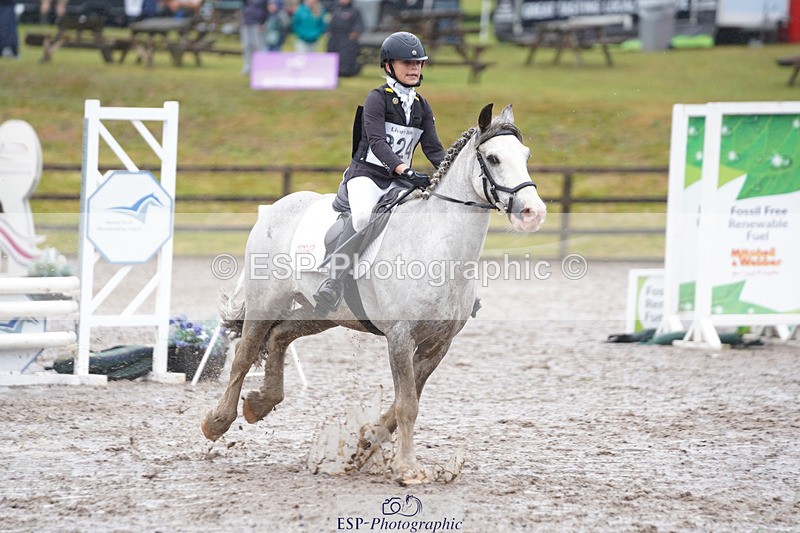 240824X-091502-20618 - 70cm Round 1 8.30 to 9.30