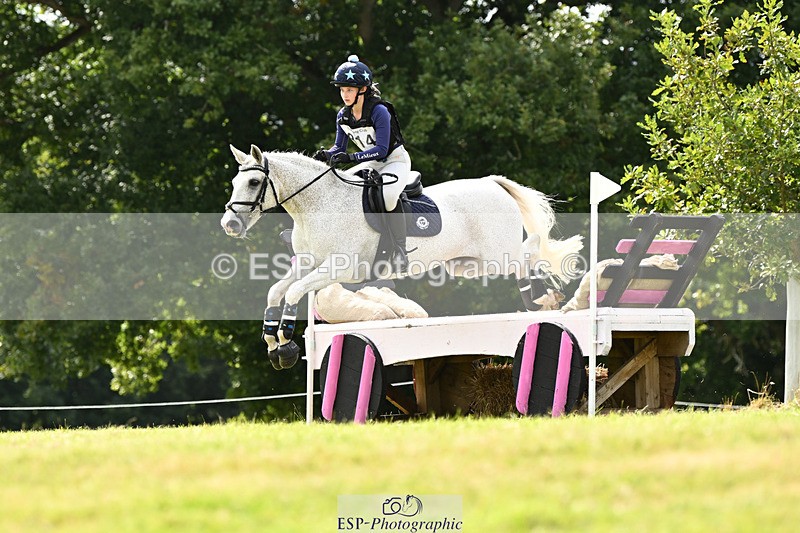 240825X-151803-35608 - 80cm XC 14.30 to 15.30