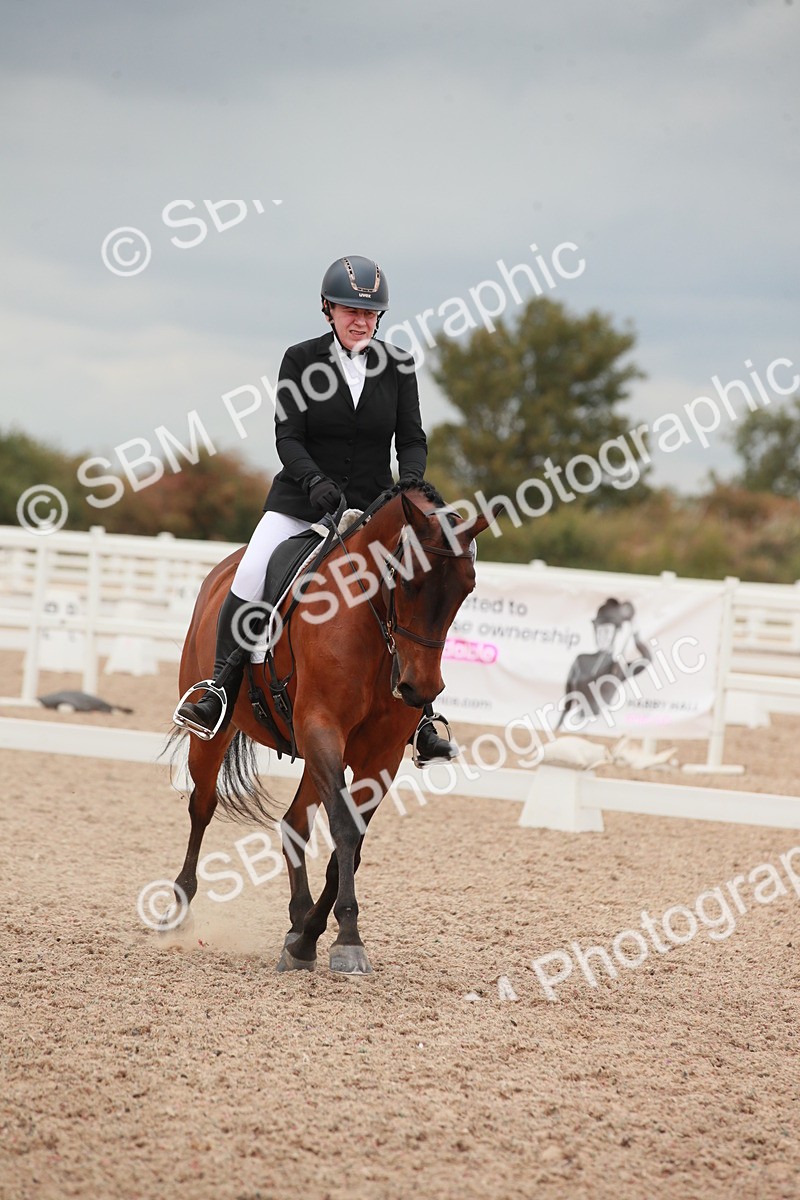 SBM_06071 - Class 32 - Novice 1