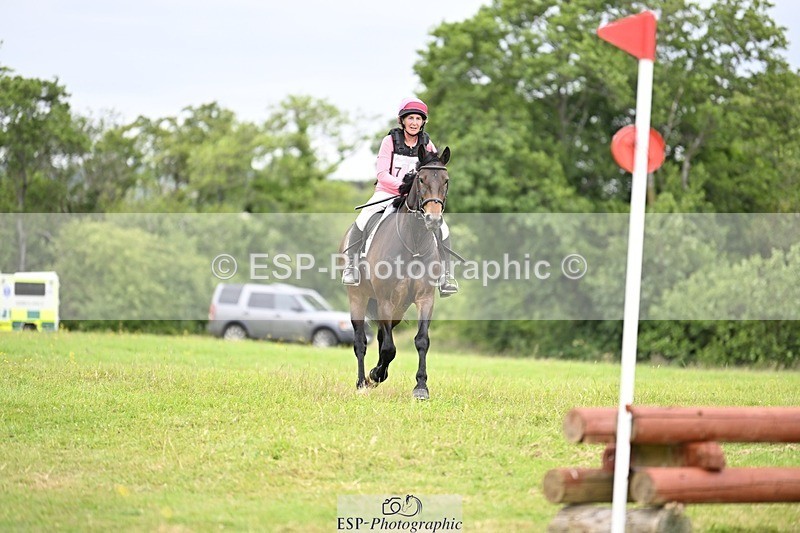 240630-154145-02748 - 711-Susan-Joy_Keeping-Penpont_Long_Tall_Sally