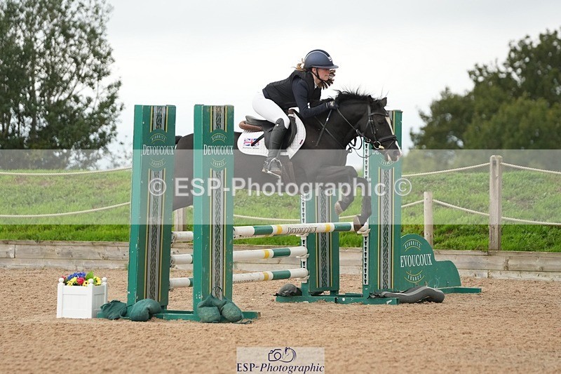 250920-095917-00516 - Cls 5 Pony British Novice and 80cm