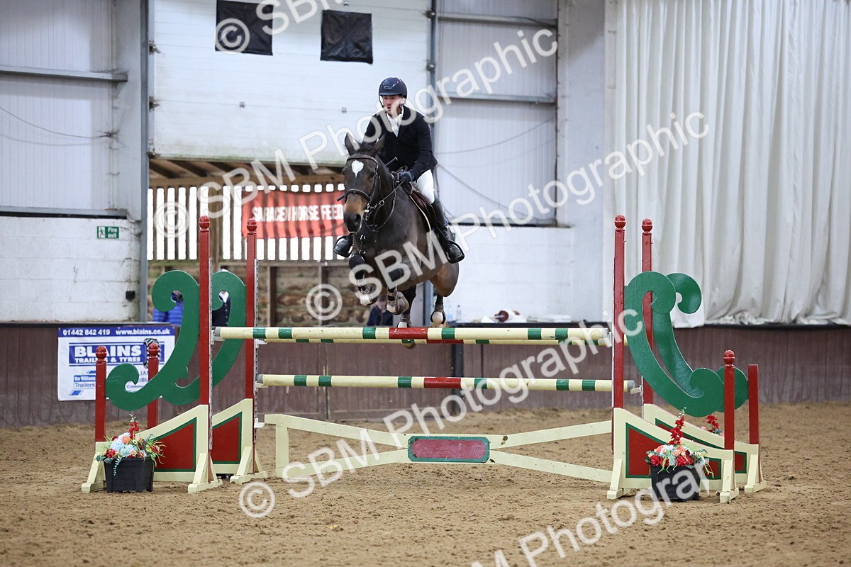 SBM_006869 - Class 25 - Senior Foxhunter - 1.20m Open