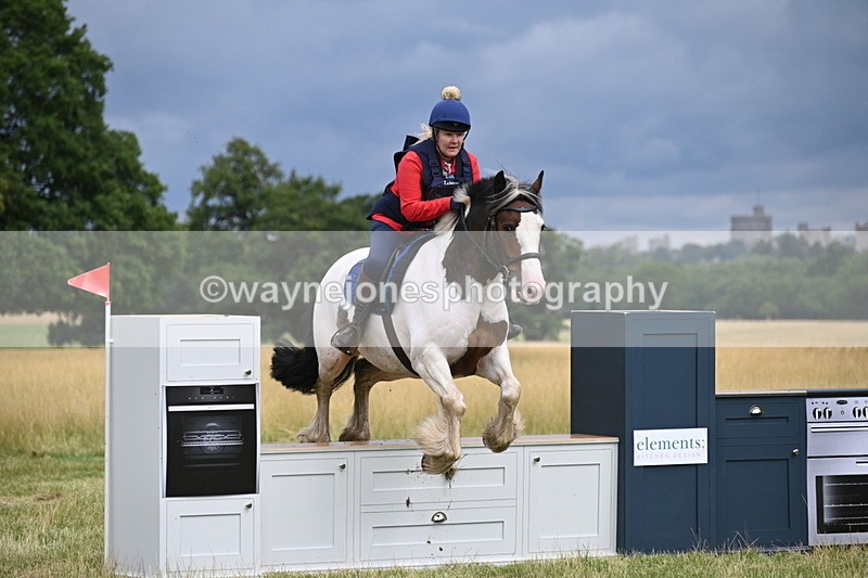 WJ6_2811 - Time at Jump 11:06 to 11:40