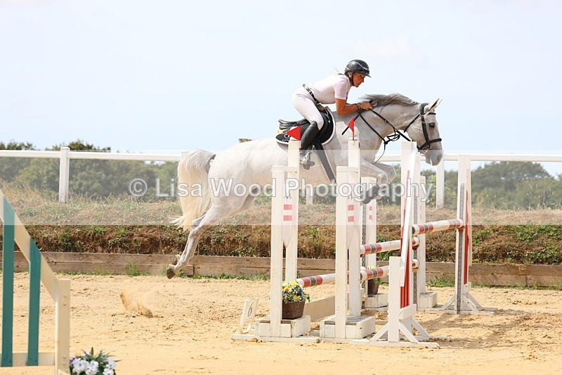 3E7A4110 - Class 7: Senior Newcomers/1.10m open