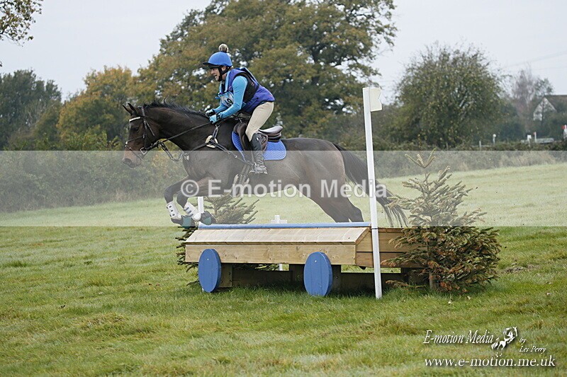 WWHT 181020 WWHT 181020 129 - WWEC Novice Restricted (0.80m) 18/10/20
