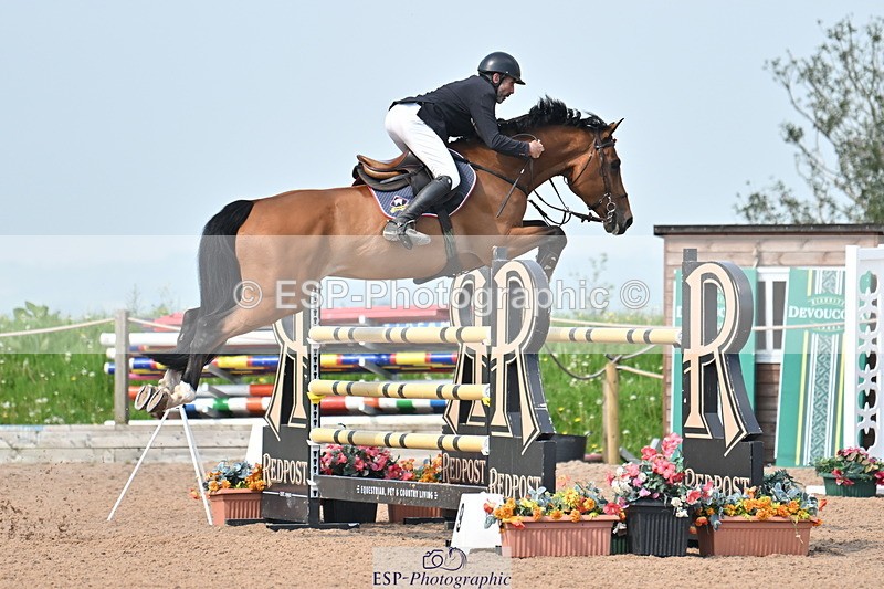 240512A-103857-17330 - Cls 48 National 1.30m Open