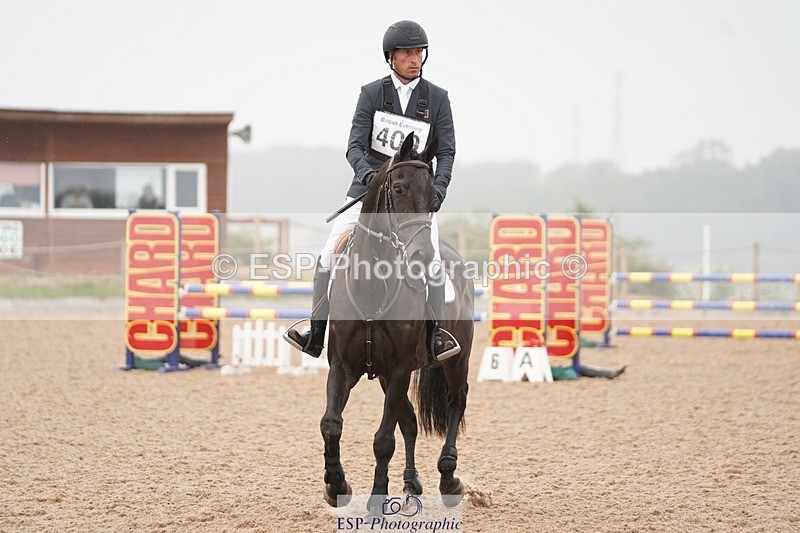 240901A-104648-06427 - 409-Tim.Price-JUST.SPOTLESS