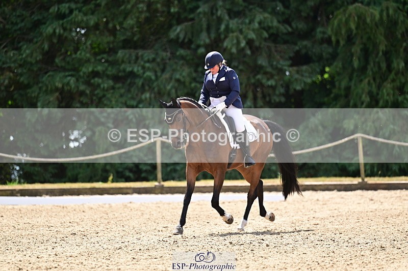 260802A-121131-06133 - Novice Silver break- end