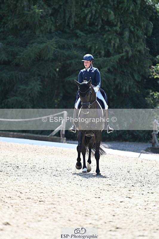 250810A-135807-07143 - 070-Abbie.NewburySeagry.Firstamour