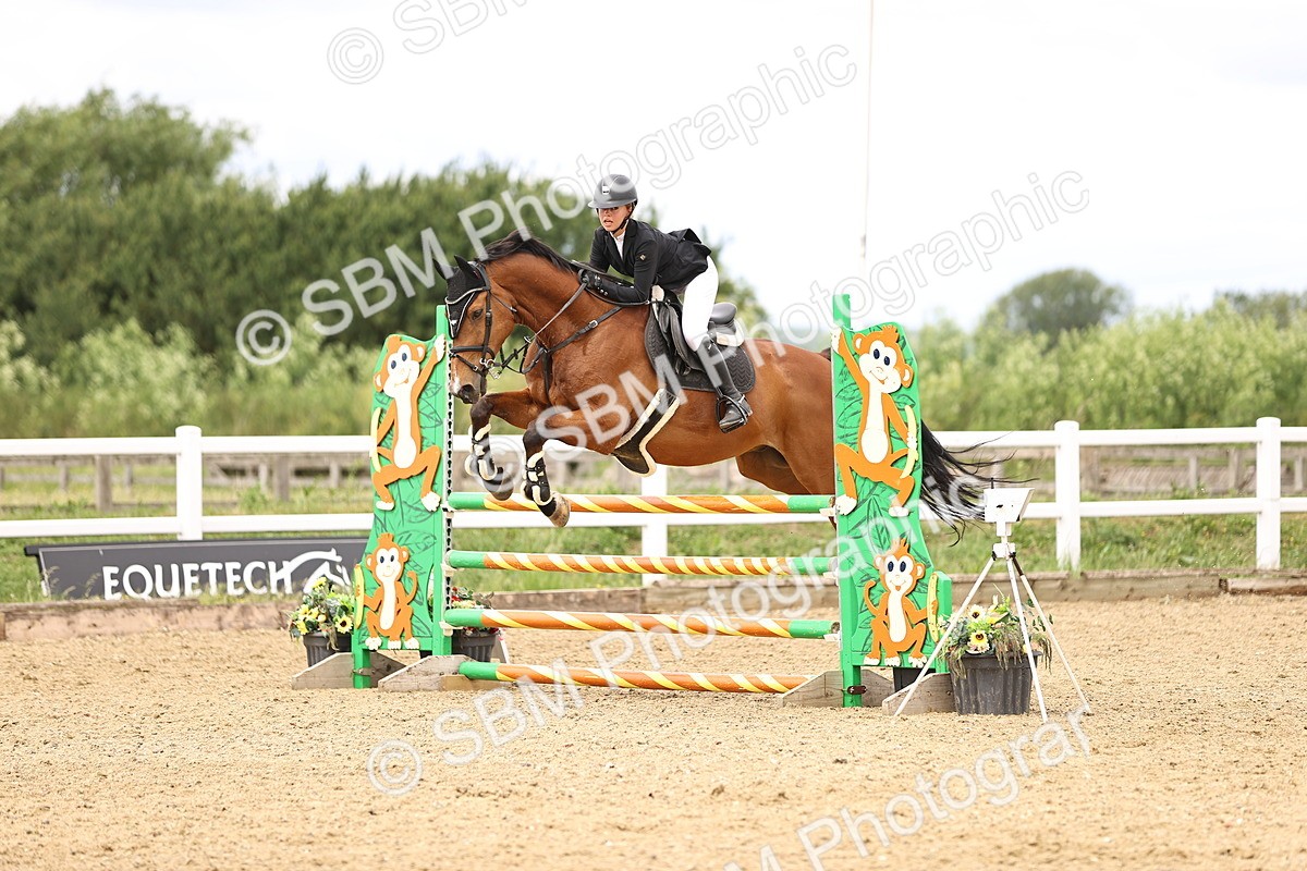 SBM_007426 - Class 18 - Senior 1.05m