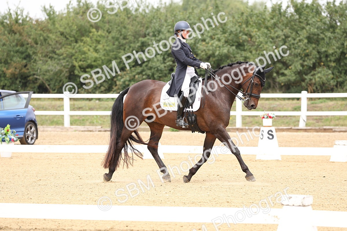 SBM_006982 - Class 9 - FEI INT I - 13.37-14.33