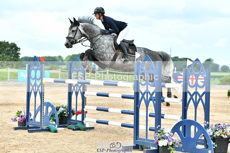 230720A-125421-03000 - Cls 33, 7 Yr Olds 1.30m