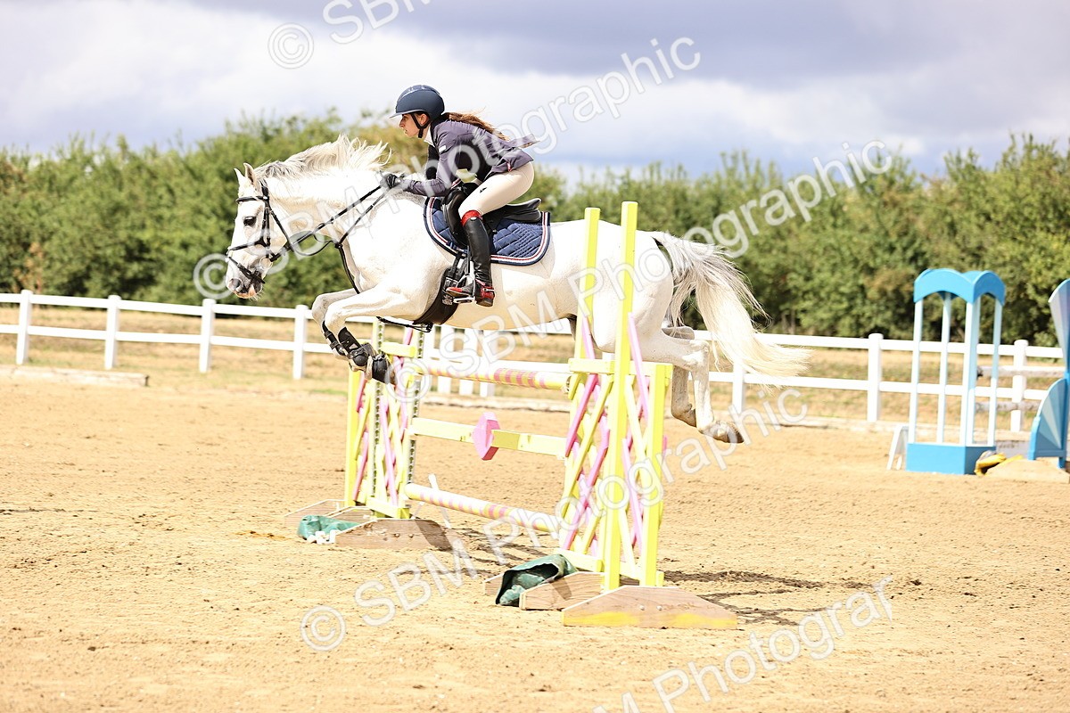 SBM_026808 - Class 13 - Senior Newcomers - 1.10m