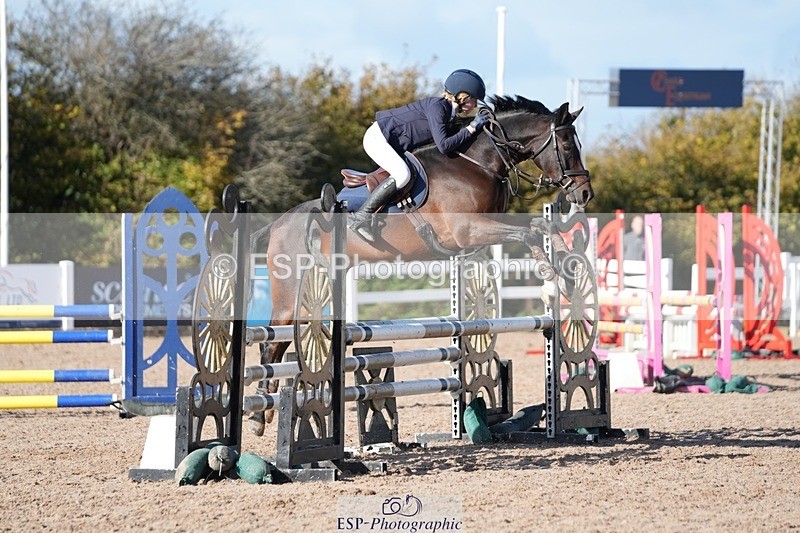 251025-130847-00486 - Cls 9 Pony Winter Discovery and 90cm